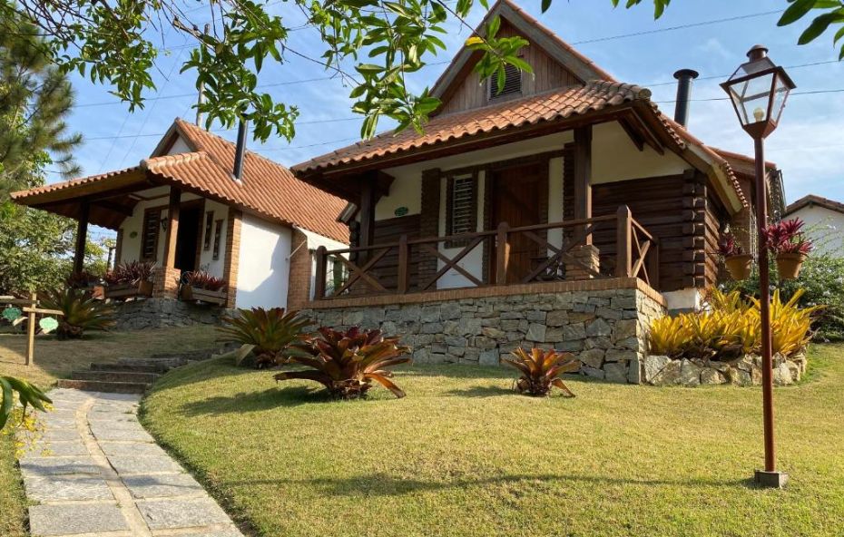 Pousada das Bromélias